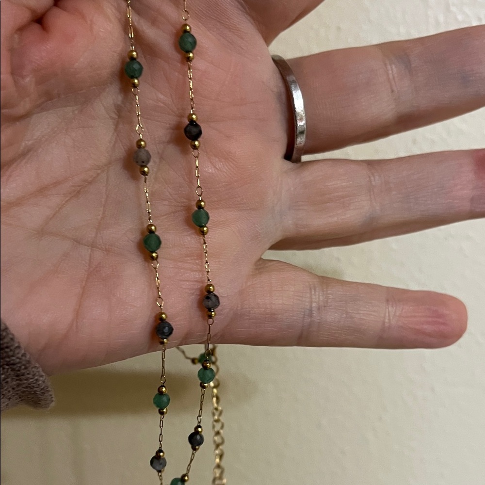 Chic Green and Gold Beaded Necklace